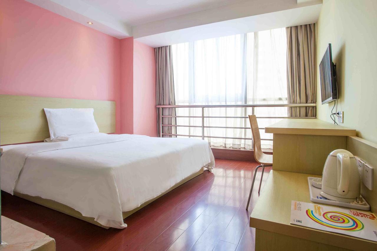 7Days Inn Dongguan Conference & Exhibition Center Rom bilde